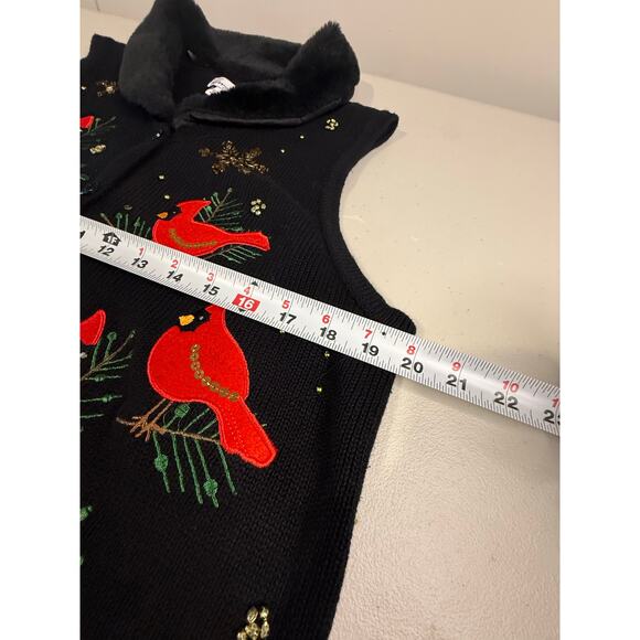 Kim Rogers Christmas Cardinal Button Down Vest with Removable Fur Collar Size PL - Picture 7 of 8